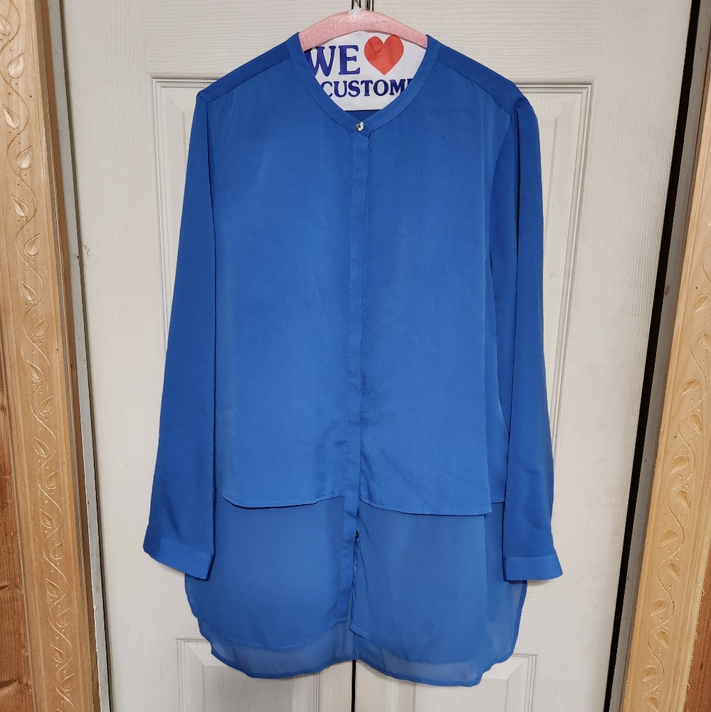 Vibrant Blue Button-Up Blouse - Picture 2 of 11